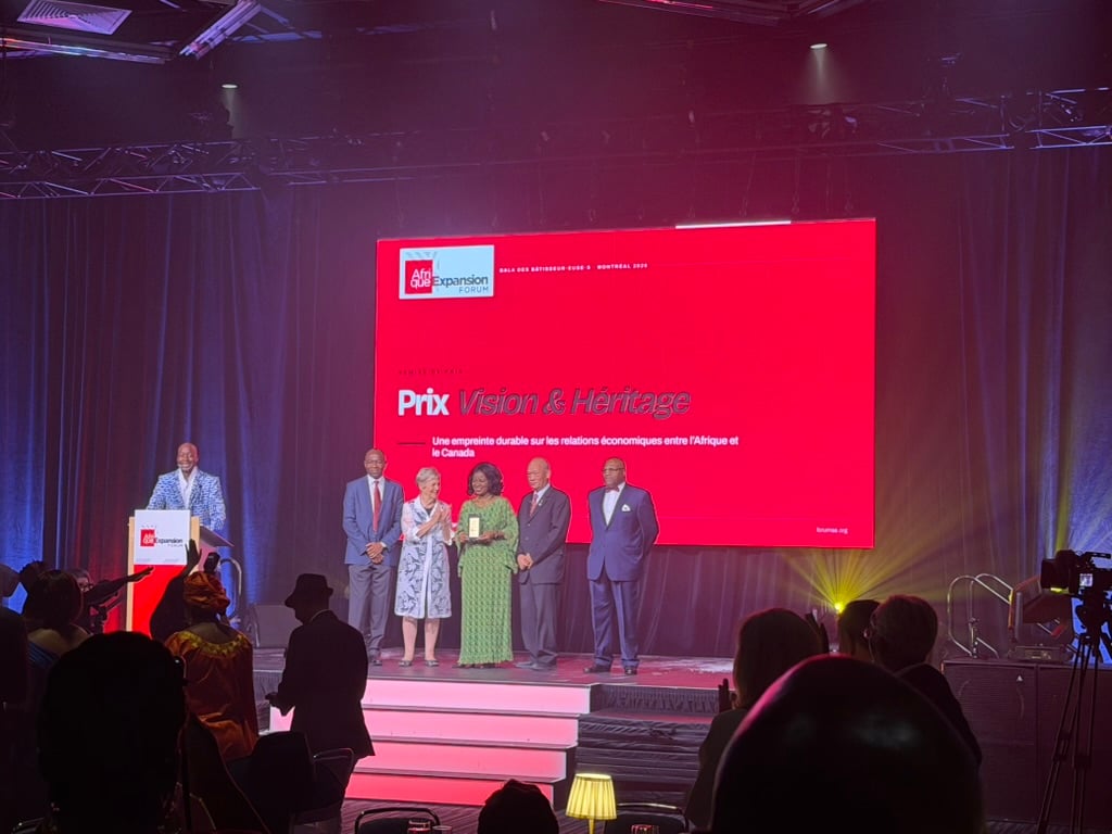 La scène du gala 2026 du Forum Afrique Expansion lors de la remise du Prix Vision & Héritage